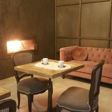 Murallas De Jayran Boutique