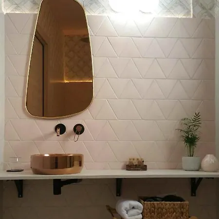 Murallas De Jayrán Boutique Hotel