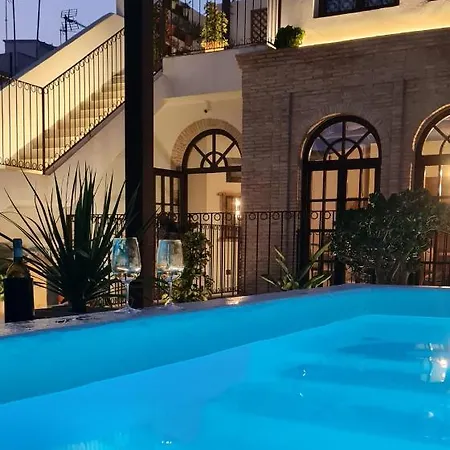 Murallas De Jayrán Boutique 3*