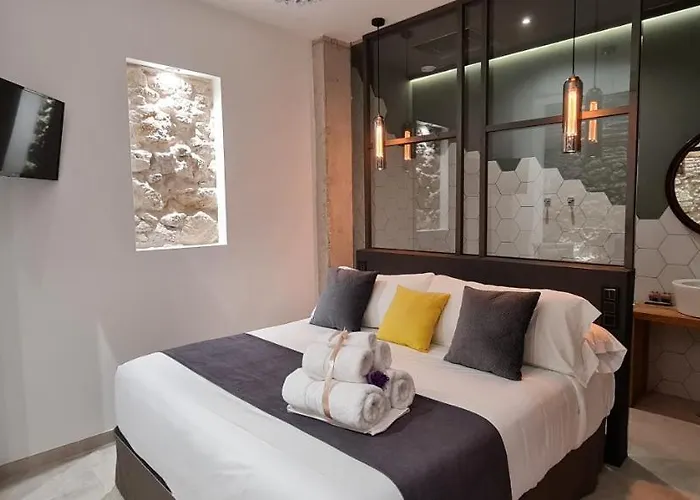 Отель Murallas De Jayran Boutique