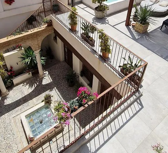 Murallas De Jayran Boutique 3* Альмерия